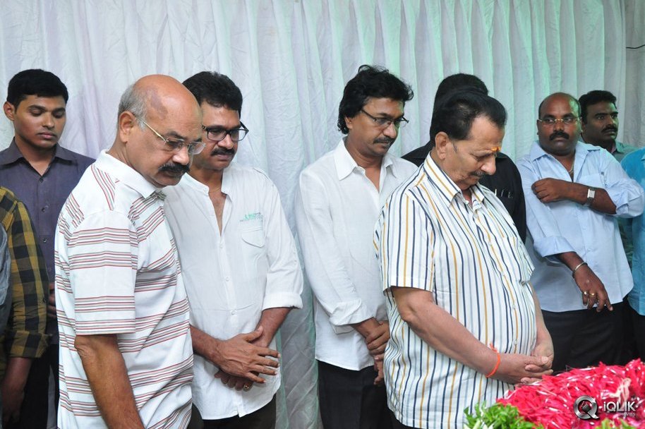 Celebrities-Pay-Homage-To-Edida-Nageswara-Rao